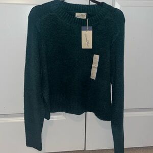 NWT Women’s Large Crewneck Sweater